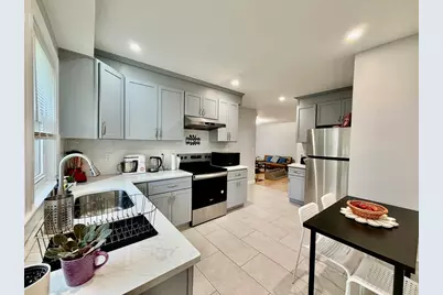305 Washington St #1, Quincy, MA 02169 - Photo 24