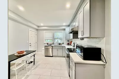 305 Washington St #1, Quincy, MA 02169 - Photo 22