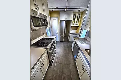 77 Pond Ave #1001, Brookline, MA 02445 - Photo 1