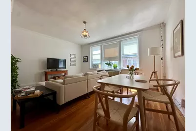 44 Longwood Ave #3, Brookline, MA 02446 - Photo 1