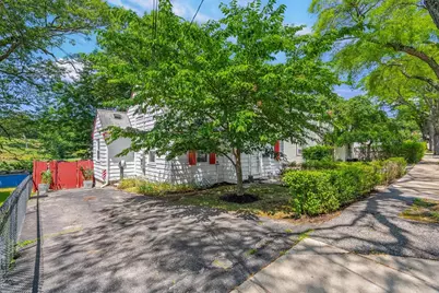 567 Poplar Street, Boston, MA 02131 - Photo 40