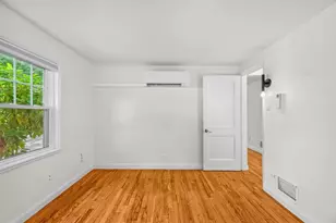 567 Poplar St, Boston, MA 02131 - Photo 24