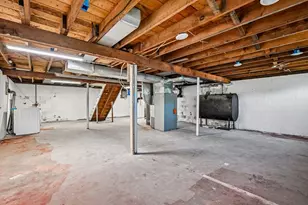 42 E Main St, Gloucester, MA 01930 - Photo 24