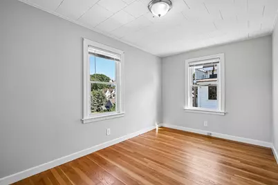 42 E Main St, Gloucester, MA 01930 - Photo 10