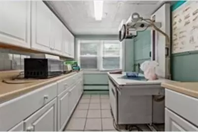 577 Grove, Worcester, MA 01605 - Photo 28