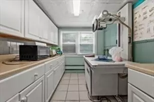 577 Grove, Worcester, MA 01605 - Photo 28