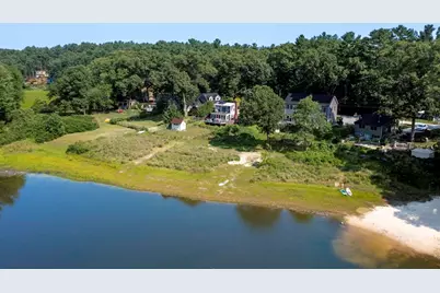 39 Leland Rd, Norfolk, MA 02056 - Photo 4