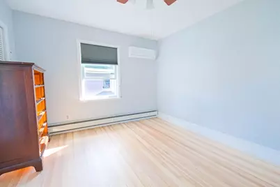 33 Brookings St, Medford, MA 02155 - Photo 12