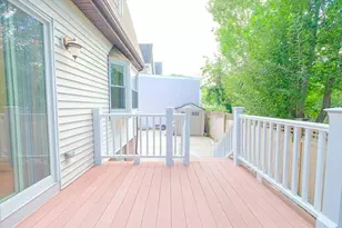 33 Brookings St, Medford, MA 02155 - Photo 1