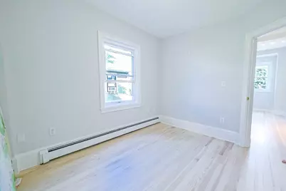 33 Brookings St, Medford, MA 02155 - Photo 14