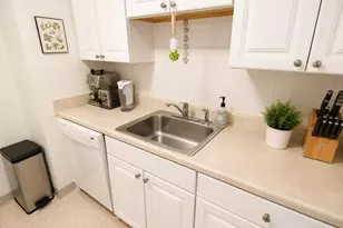 80 Pleasant, Brookline, MA 02446 - Photo 4