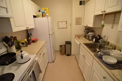 80 Pleasant #22, Brookline, MA 02446 - Photo 6