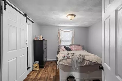 39 Myrtle St, Pawtucket, RI 02860 - Photo 24