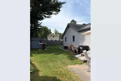42 Crystal Lake Dr, Carver, MA 02330 - Photo 6