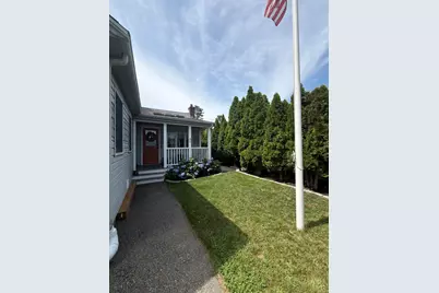 42 Crystal Lake Dr, Carver, MA 02330 - Photo 6