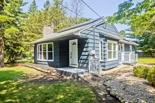 1988 Wilbraham Rd, Springfield, MA 01129 - Photo 1