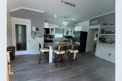91 South St, Fitchburg, MA 01420 - Photo 2