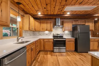 56 Parmenter Ln, North Attleboro, MA 02760 - Photo 8