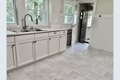83 Woburn St #83, Lexington, MA 02420 - Photo 2