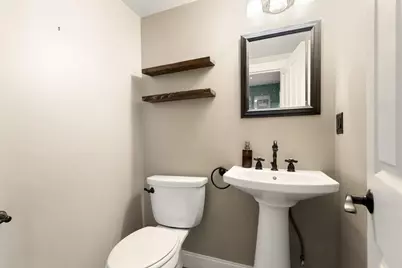 58 G St, Boston, MA 02127 - Photo 12