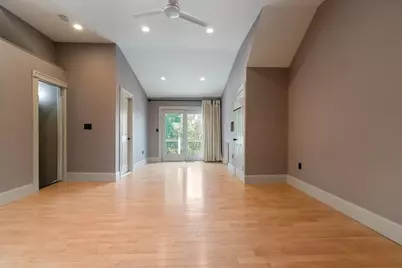 58 G St, Boston, MA 02127 - Photo 18