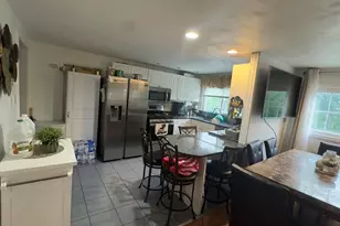 747 River St, Haverhill, MA 01832 - Photo 8