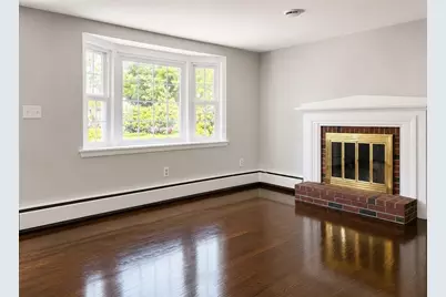 84 Hinckley Cir, Barnstable, MA 02655 - Photo 6