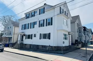631 Walnut St, Fall River, MA 02720 - Photo 2