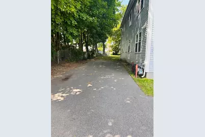 51 Prospect St #B, Brockton, MA 02301 - Photo 4