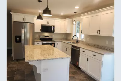 7 Stephanie Dr #0, Gardner, MA 01440 - Photo 2