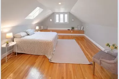 28 2nd St #2, Medford, MA 02155 - Photo 8