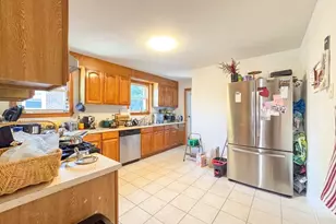 64 Colborne Rd, Boston, MA 02135 - Photo 4