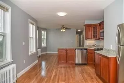 29-29A West Wyoming Ave #2, Melrose, MA 02176 - Photo 2