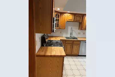 7 Gorham Road #2L, Medford, MA 02155 - Photo 2