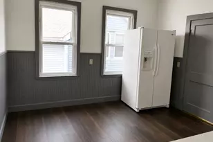 7 Judson St, Malden, MA 02148 - Photo 2