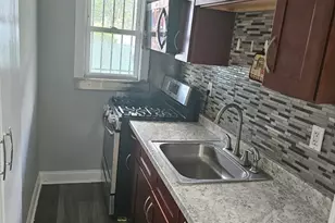 87 Westville St, Boston, MA 02124 - Photo 8
