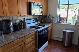 106 Green St, Marblehead, MA 01945 - Photo 4