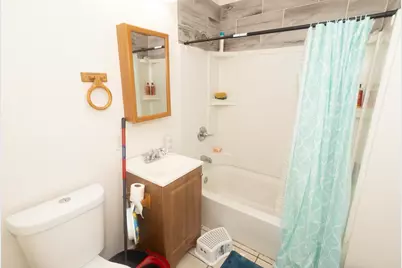 10 Monroe St, Springfield, MA 01109 - Photo 14