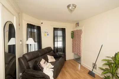 10 Monroe St, Springfield, MA 01109 - Photo 30