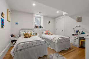 100 Browne St, Brookline, MA 02446 - Photo 28