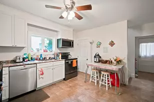 33-37 Cottage St, Amherst, MA 01002 - Photo 6