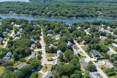 108 Pheasant Ln, Falmouth, MA 02536 - Photo 30