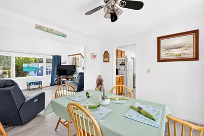 108 Pheasant Ln, Falmouth, MA 02536 - Photo 10