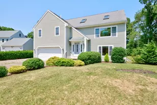 108 Pheasant Ln, Falmouth, MA 02536 - Photo 32