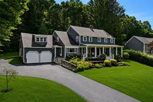 1059 Grove St, Framingham, MA 01701 - Photo 2