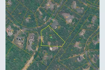 68 Pond View Dr, Oak Bluffs, MA 02557 - Photo 2