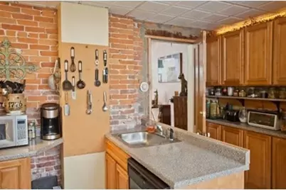 127-129 Thompson St., Springfield, MA 01109 - Photo 30