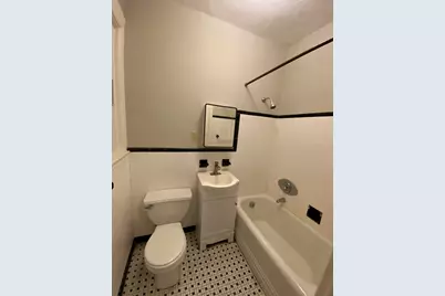 9 Sewall Ave #312, Brookline, MA 02446 - Photo 4