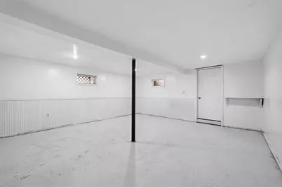 8 Ash St, Plymouth, MA 02360 - Photo 24