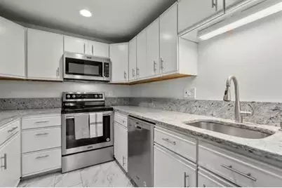 44 Elm #102, Worcester, MA 01690 - Photo 6